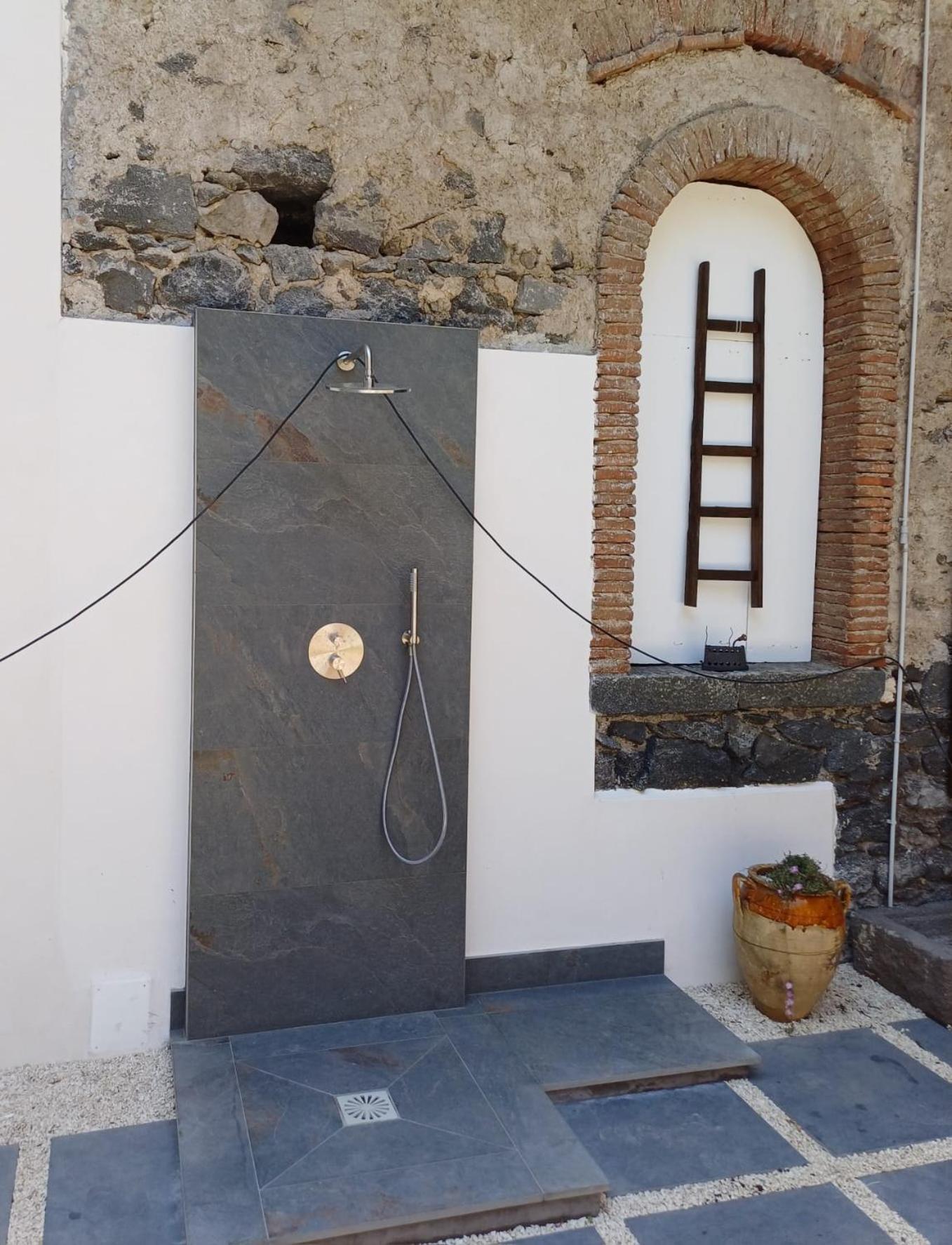 La Rosa Dell'Etna Apartman Acireale Kültér fotó